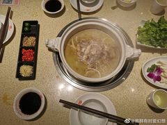 -煲大王猪肚鸡·椰子鸡火锅(红谷滩万达店)