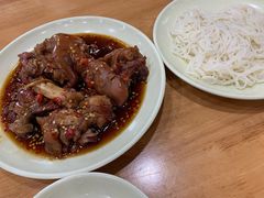 中辣辛辣猪蹄-贤花饭店(城阳店)