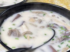 -津津老鸭粉丝馆(正东路店)