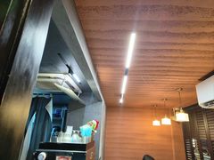 -CowCow其其·牛杂咖啡公司(六运店)