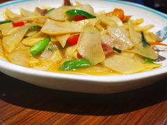 -民间瓦缸煨汤館(嵩山路店)