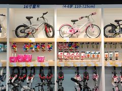 -迪卡侬(西三旗店)