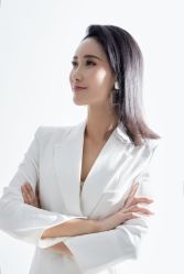 点击看大图 -定格摄影·轻奢定制写真馆