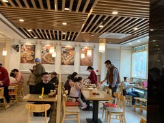 -佬钱湾仔(衣裳街店)