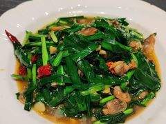 -梁家大院•农家菜(昆山会展中心店)