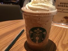 -星巴克(杭州西湖银泰1F店)