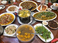 -厨神老街兔·淳朴人家店(盐帮菜风味名店)