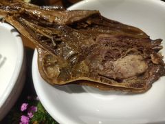 -佬土鹅肠火锅(中建大观店)