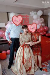 -So Shine 婚纱礼服·喜妈妈喜婆婆礼服馆(北外滩店)
