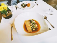 三文鱼配泰式菌菇汤汁-Jean Georges