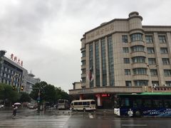 -西港航空酒店(银川南门广场机场巴士店)