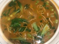 -榕树下海鲜馆(坪山路店)