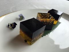 -金轩中餐厅 Jin Xuan(浦东丽思卡尔顿酒店)
