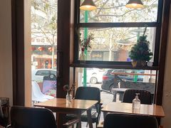 靠窗位-AFS Cafe & Canteen(闽江二路店)