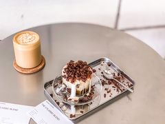 巧克力脏脏-RWORK·COFFEE(滨江店)