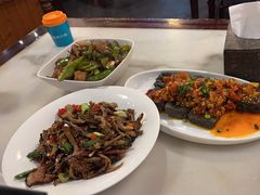 -嘉丰湘菜馆(芳群园店)
