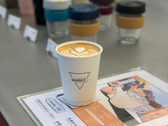 燕麦拿铁-Manner Coffee(IFS一楼店)