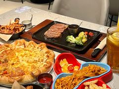 -必胜客(阿罗海店)