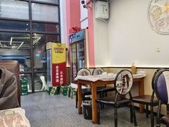 -凤爪王烧烤大排档(光谷一路隆越大厦店)