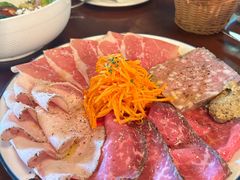 -羽深肉铺 Steak & Wine