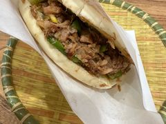 -陇上秦轩西安biangbiang面(朝龙汇店)