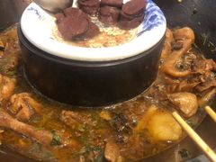 -粘豆包铁锅炖二部(温泉街店)