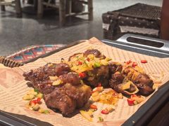 猪蹄-火塘云南烧烤大排档