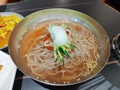 -许哥东北烧烤·铁丳烤串·宫后夹肉(繁花中心店)