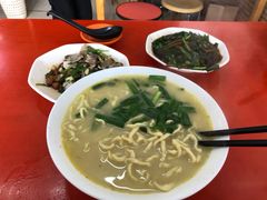 -三百碗宝应长鱼面(板仓街店)