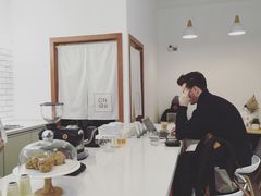 -Onirii Coffee(长乐路店)