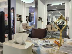 -Z.X HAIR SALON张新美业