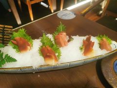 -万岛日本料理铁板烧(万泰国际店)
