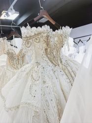 -喜喜婚纱HAPPINESS STUDIO奢定馆(海淀体验馆)