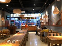 -湘人龙记老长沙米粉(鸟巢店)