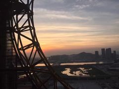 -影汇之星8字形摩天轮