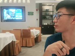 -五谷芳乳鸽王(海景店)