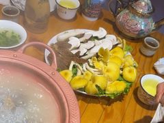 -民食香·腊排骨野生菌美食(木府店)