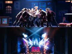 -交通银行前滩31演艺中心