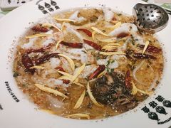 -渔语鱼酸菜鱼新川菜(来福士店)