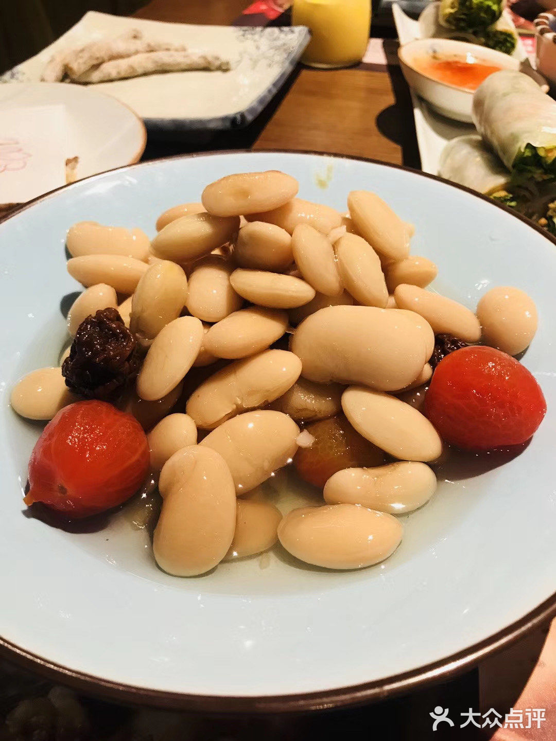 环境也很好,有在云南的感觉!