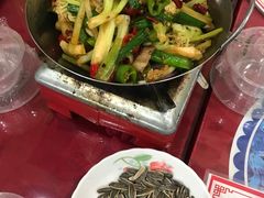 -川湘菜馆