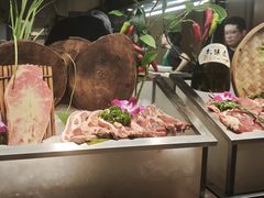 -亚马逊蒸汽活海鲜自助(LCM置汇旭辉广场店)