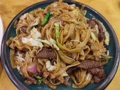 大排档炒牛河-粤·向群饭店(龙津东路总店)