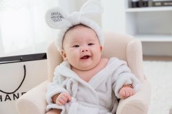 -小熊维尼高端儿童摄影(南山店)