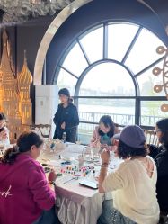 -花嫁丽舍婚礼殿堂(世博江景店)