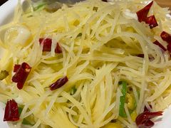 -江渔儿酸菜鱼(东二环泰禾店)