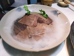 水牛毛肚-渝嘴小老弟老火锅(华新村店)