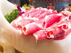 -额尔敦传统涮火锅·烧烤(鑫源山庄店)