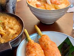 柠檬草虾饼串-fatty angel东南亚餐酒吧