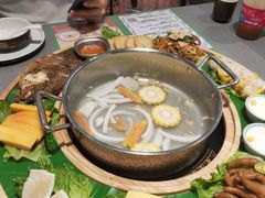 -椰小鸡·琼州糟粕醋·火锅(美兰缤纷城店)